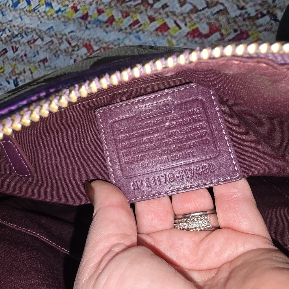 Coach F17400 Purple and Tan Signature Women's Bag - Picture 7 of 9